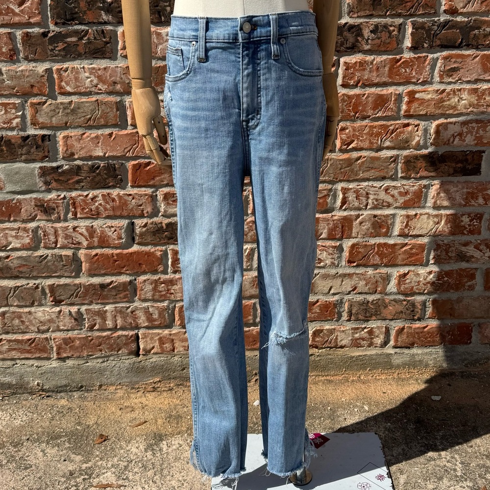 Madewell boot cut, high rise, light wash jeans / Excellent condition